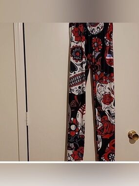 Lotus Candy Skull leggings extra large
